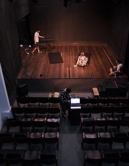Wat maakt improvisatie theater aantrekkelijk?